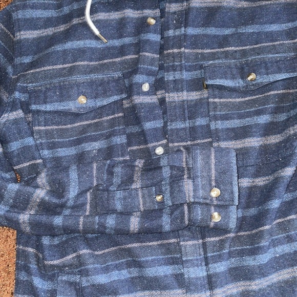 Rip Curl Flannel - Picture 2 of 3
